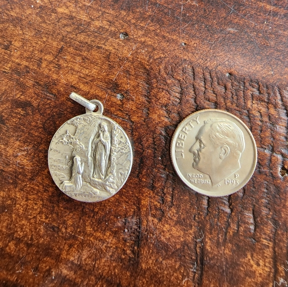 Religious medal/pendant/charm - Picture 6 of 6